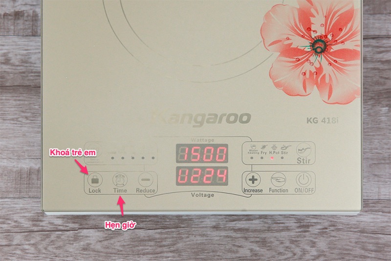 Bếp từ Kangaroo KG418I  - bảng điều hiển cảm ứng 